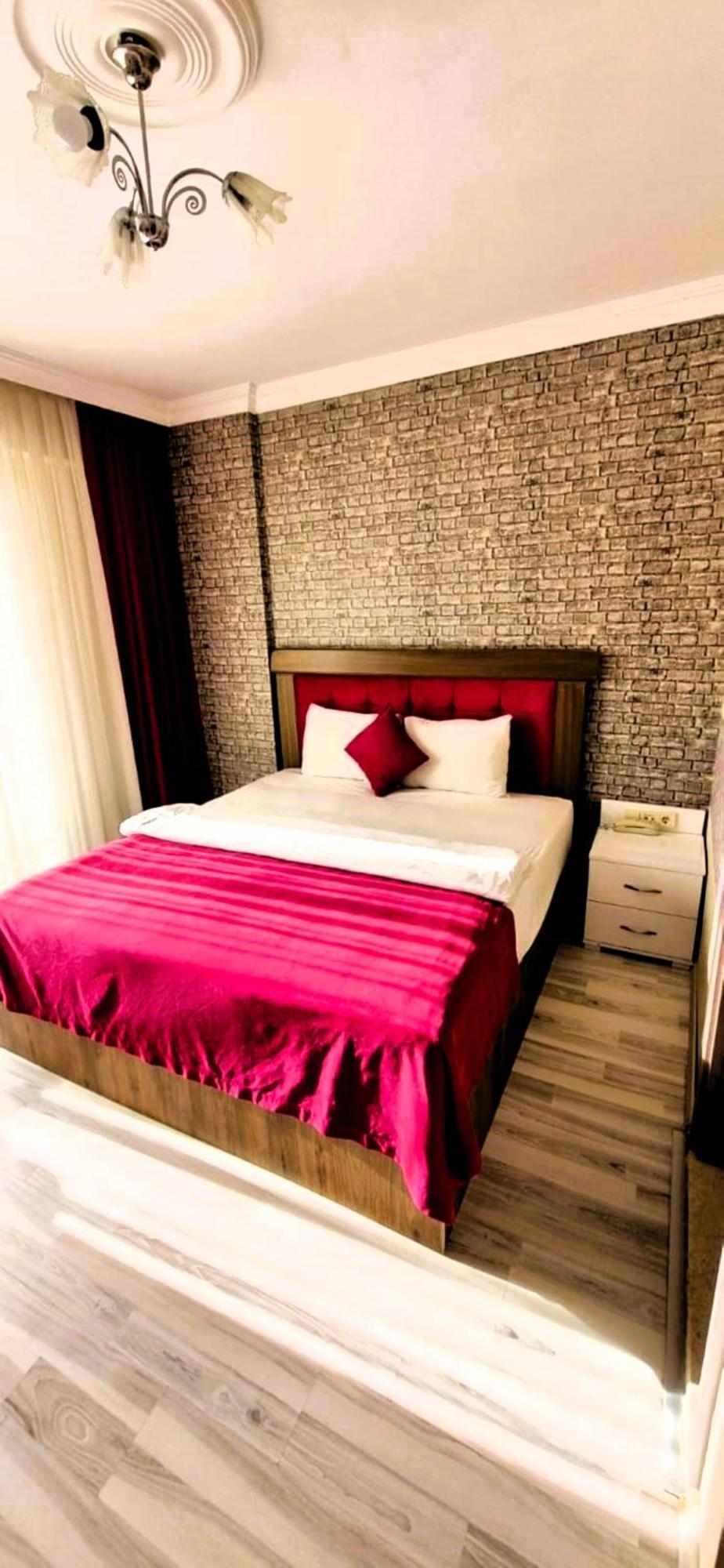 סקרייה Wind Hotel מראה חיצוני תמונה